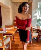 Call girls in Sarita Vihar, Delhi 9990233396 Escorts service