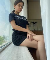 Call girls in Janakpuri, Delhi 9990233396 Escorts service