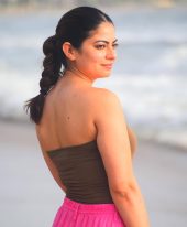 Priya +971551139502